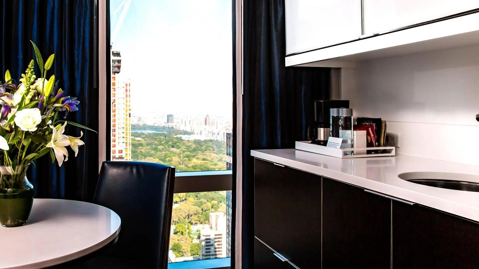 Residence Inn By Marriott New York Manhattan/Central Park Hotel